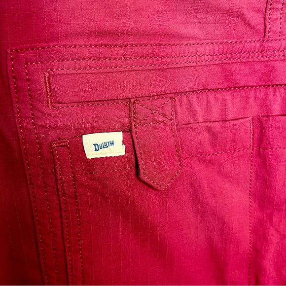 Duluth Heirloom Gardening Short Overalls Burgundy XL - Picture 3 of 8